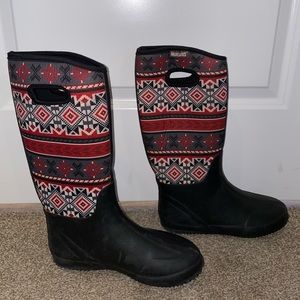 Women’s Mukluks